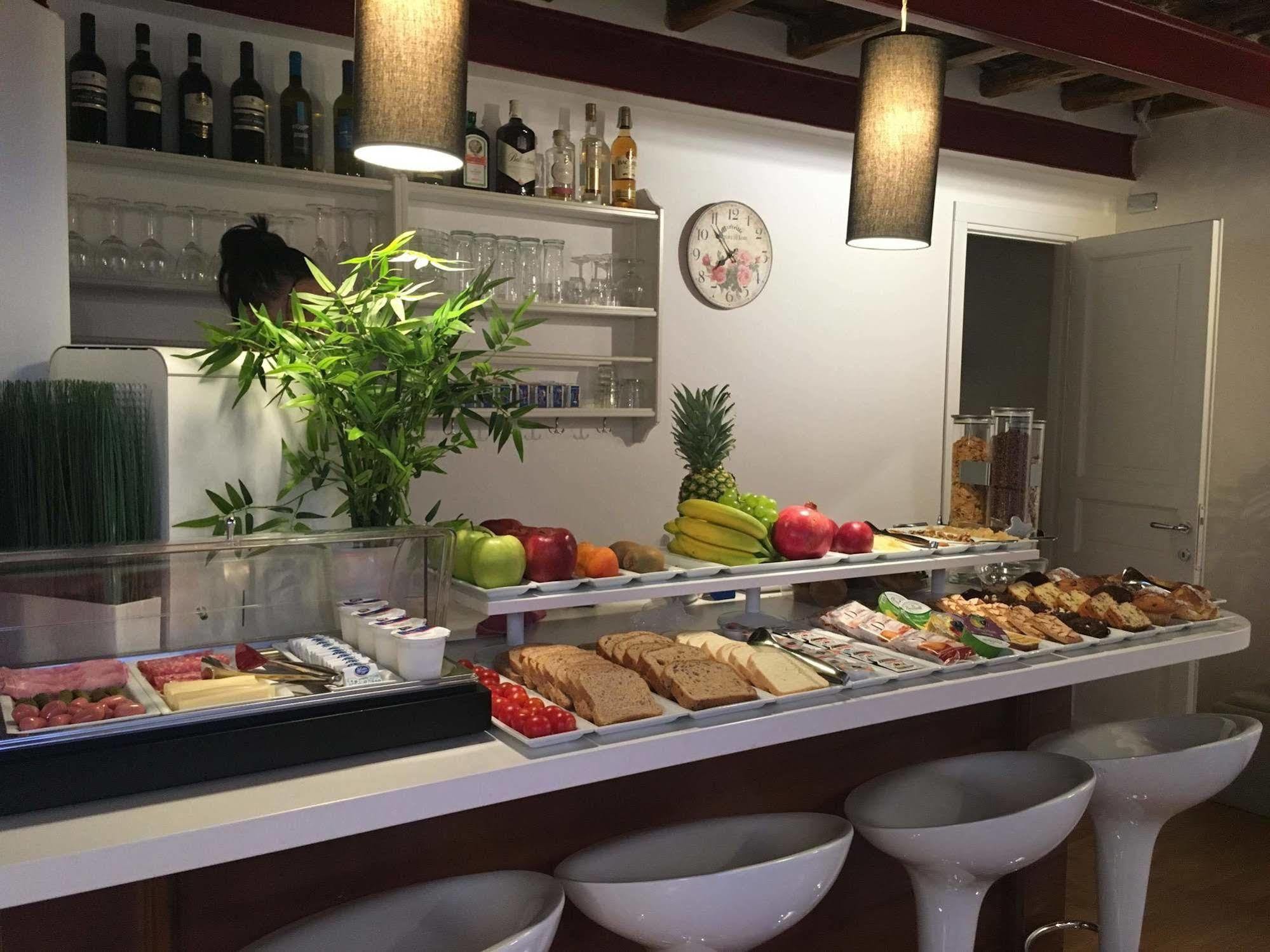 Dulcis In Pantheon Hotel Rome Bagian luar foto